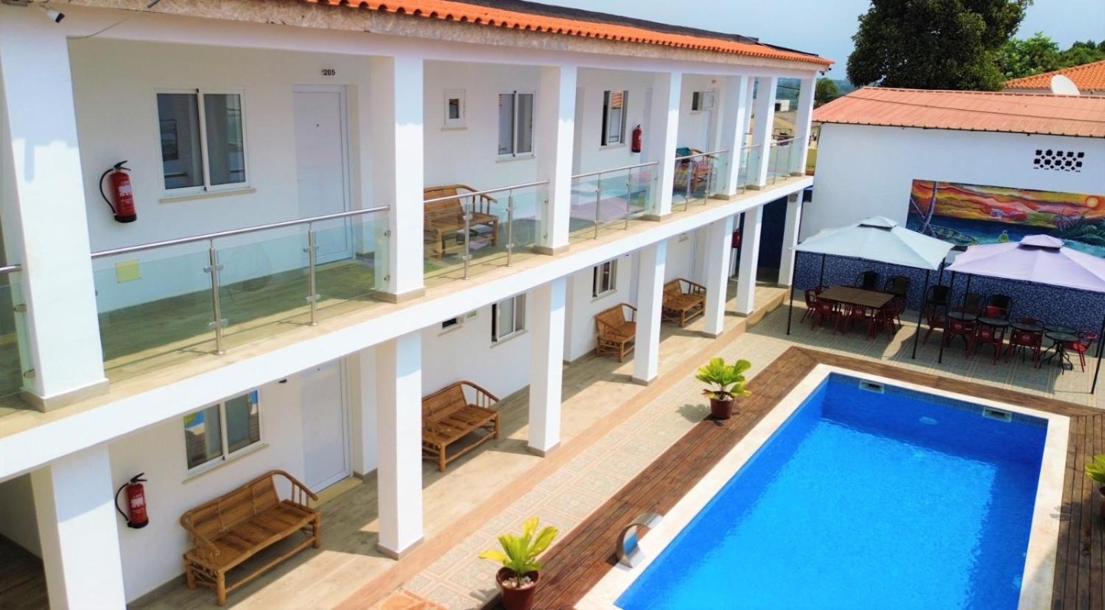 Hotel Kenito Сан-Томе Экстерьер фото