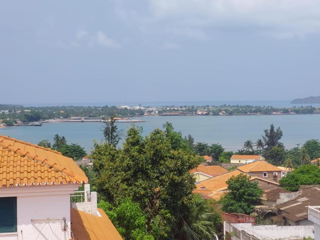 Hotel Kenito Сан-Томе Экстерьер фото