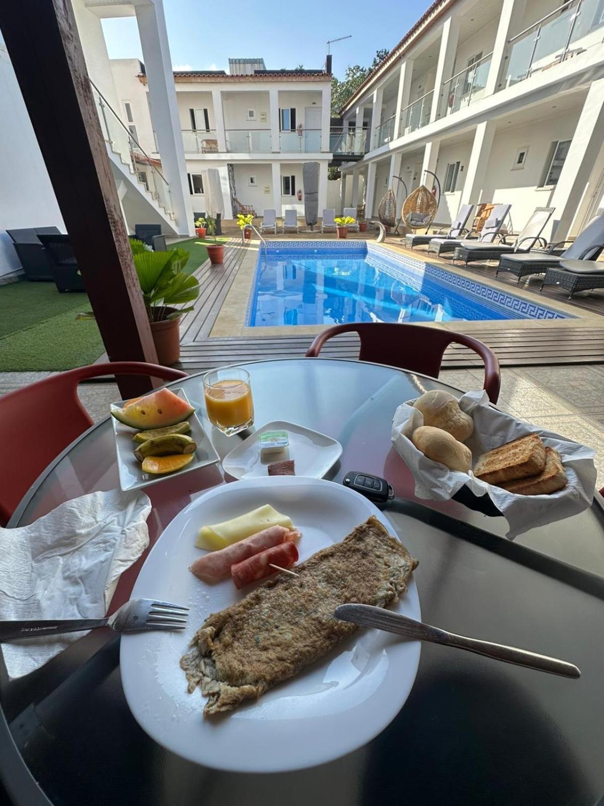 Hotel Kenito Сан-Томе Экстерьер фото